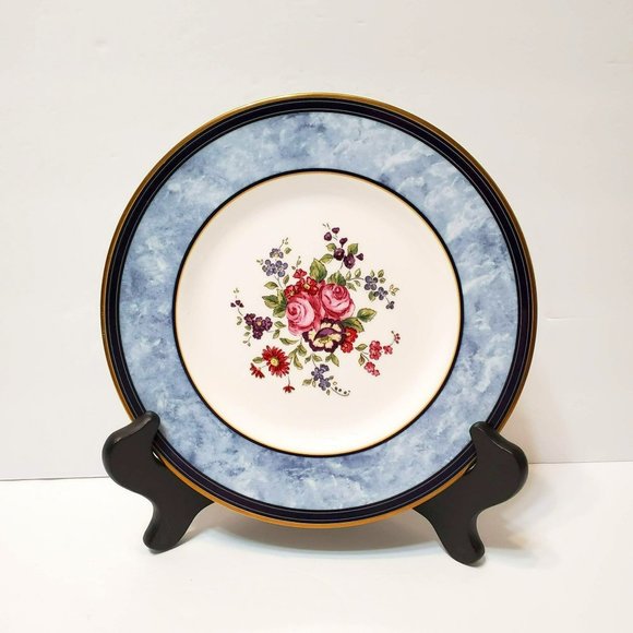 Royal Doulton Salad Plate, Centennial Rose, 1990s, Floral, Fine English China - Picture 1 of 6